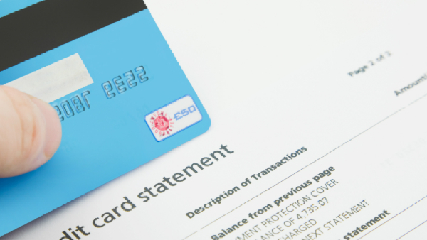 உங்ககிட்ட இருக்க டெபிட் கார்டுலாம் விஷம்.. ஈக்கோ பிரெண்ட்லி கார்டு..