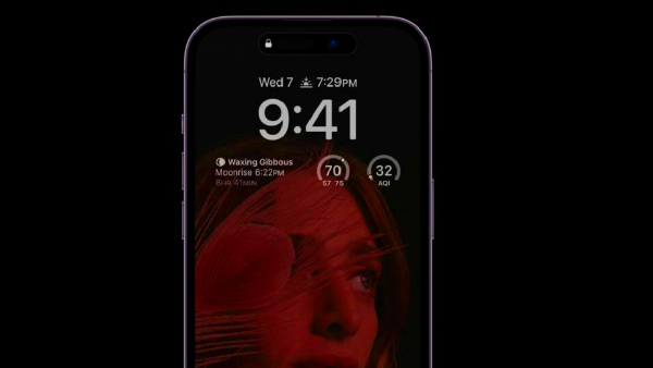 2023-ல் அதிகம் விற்பனையான போன் இது தானா? பேக்கில் ஓடவிட்ட நிறுவனம் எது