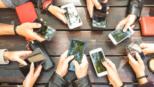 உலகத்துலயே அதிகமா மொபைல் தயாரிக்கும் நாடு இந்தியா தானா?