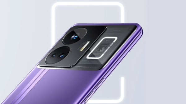 24GB ரேம்.. 1TB மெமரி.. 240W சார்ஜிங்.. OLED டிஸ்பிளே.. எந்த போன்?