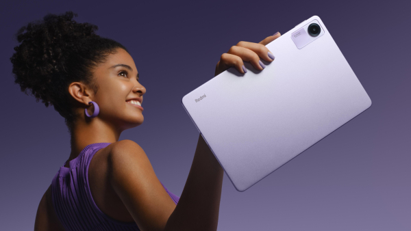 ரூ.18,000 போதும்.. 1TB மெமரி.. 8000mAh பேட்டரி.. எந்த மாடல்?