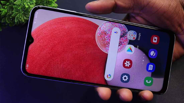 ஆகஸ்ட் 7இல் அறிமுகமாகும் புதிய Samsung 5G ஸ்மார்ட்போன்!