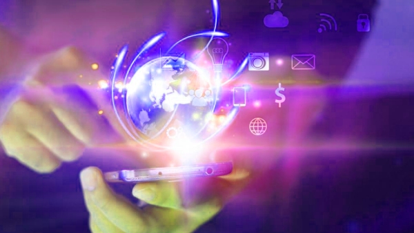 தினமும் 3 ஜிபி டேட்டா.. விடிய-விடிய இலவச டேட்டா.. என்ன திட்டம் இது?