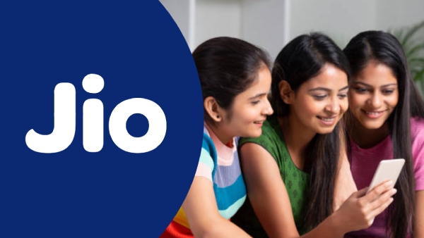 ஆஃபருக்கு மேல ஆஃபர்.. ரூ.2999 திட்டத்தில் டிக்கெட் புக்கிங் சலுகை!