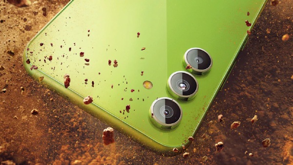 தெறிக்குது ஆர்டர்.. முழுசா ரூ.2500 தள்ளுபடியில் சாம்சங்.. எந்த மாடல்?