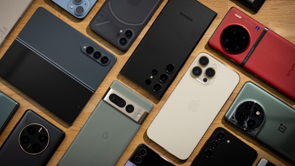 இந்த வாரத்தில் எந்த போன் டாப்.. டாப் 10 பெஸ்ட் மொபைல் போன்கள்..