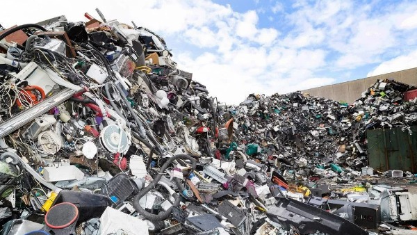 நீங்கள் குப்பை என்று தூக்கி போடும் இந்த சாதனங்கள் உண்மையில் பொக்கிஷம்!