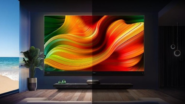 இந்த TV-ஐ வாங்கிட்டா.. தியேட்டர் பக்கமே போக வேணாம்! என்ன மாடல்?