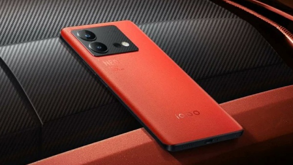 16GB ரேம்.. 1TB மெமரி.. OIS கேமரா.. 120W சார்ஜிங்.. எந்த மாடல்?