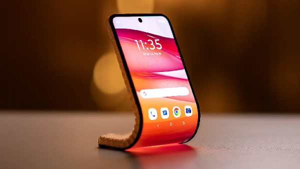 Foldable போன்களை ஓரங்கட்டும் Bending ஸ்மார்ட்போன்.. என்ன மாடல்?