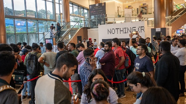 உலகின் முதல் Nothing ஸ்டோர் இந்தியாவில் திறக்கப்பட்டதா?