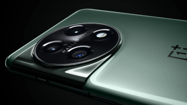 OnePlus 12 இல் இடம்பெற உள்ள 2 வேற லெவல் அப்கிரேட்!