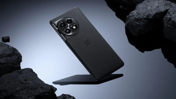 வாய் பிளக்க வைக்கும் புதிய OnePlus போன்!