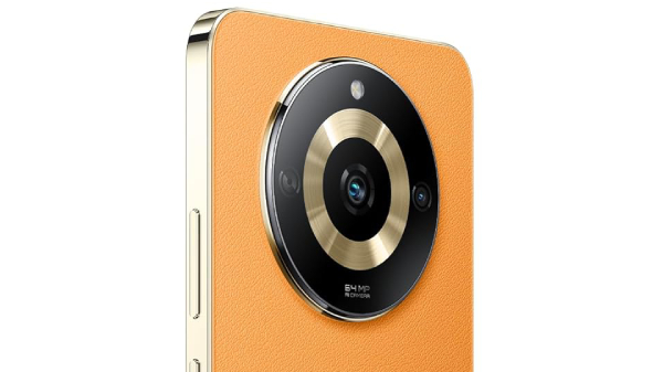 மிஸ் பண்ணிடாதீங்க.. ஆஃபரில் ரியல்மி 5ஜி போன்.. எந்த மாடல்?