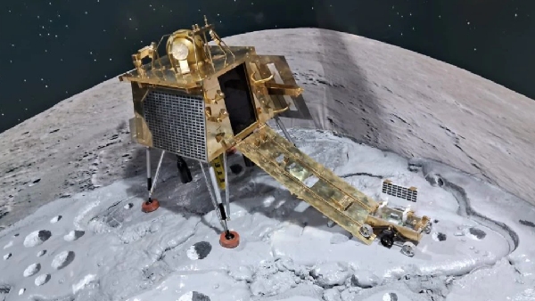 நிலவில் மீண்டும் கடும் இருள் சூழ்ந்தது.. லேண்டர் கண் விழிக்குமா?