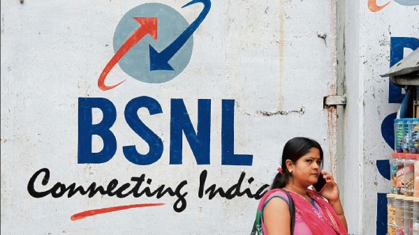 மலிவு விலை ப்ரீபெய்ட் திட்டங்களில் சலுகைகளை அள்ளிவீசும் BSNL..
