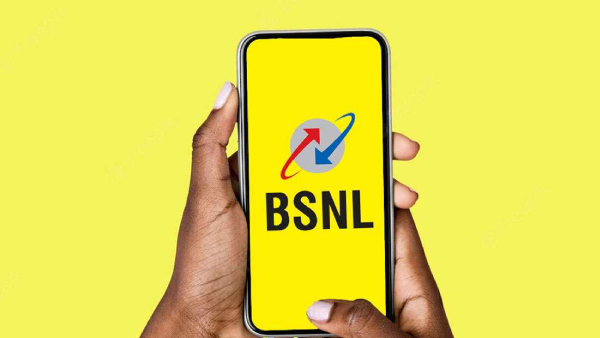 ரூ.799 போதும்.. 33GB டெய்லி டேட்டா.. அன்லிமிடெட் வாய்ஸ்.. ஓடிடி சந்தா!