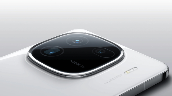 மார்கெட் பிச்சிக்குது.. 16GB ரேம்.. 100X ஜூமிங்.. 120W சார்ஜிங் போன்!