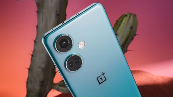 வெறும் ரூ.23,248 போதும்.. AMOLED டிஸ்பிளே.. SONY கேமரா.. எந்த மாடல்?