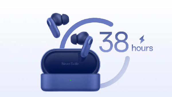 இத எதிர்பார்க்கல.. ON பண்ண இடத்தை அதிரவிடும் OnePlus Speaker!