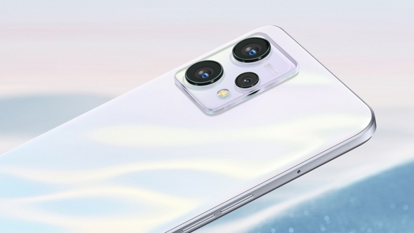 ரூ.16,749 போதும்.. 108MP கேமரா.. AMOLED டிஸ்பிளே.. 5000mAh பேட்டரி!