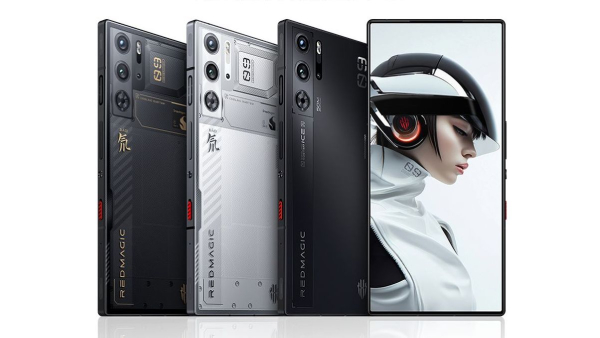 யாரு சாமி அவன்.. 24GB ரேம்.. 1TB மெமரி.. 2 சிப்செட்.. 165W சார்ஜிங்!