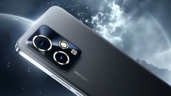 ரூ.30000 போதும்.. OASIS டிஸ்பிளே.. 12GB ரேம்.. OIS கேமரா.. எந்த போன்?