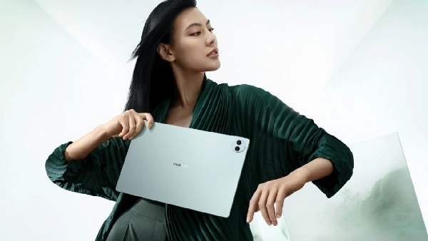 Huawei MatePad Pro: அழகோ அழகு.. 13.2 இன்ச் டிஸ்பிளே.. 1TB டேப்லெட்..