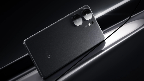 ரூ.27,770 போதும்.. 12GB ரேம்.. 120W சார்ஜிங்.. OIS கேமரா.. எந்த மாடல்?