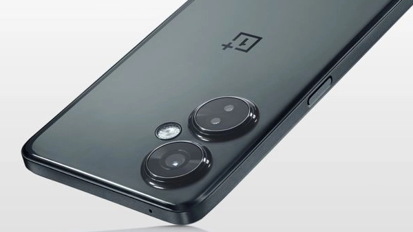 ரூ.17,999 போதும்.. 108MP கேமரா.. 16GB ரேம்.. 67W சார்ஜிங்.. எந்த போன்?