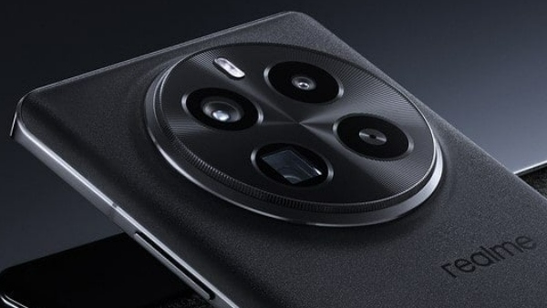 அடிச்சான் பாரு Realme.. சாதனை விற்பனை.. Flagship கில்லரில் 1TB மாடல்..