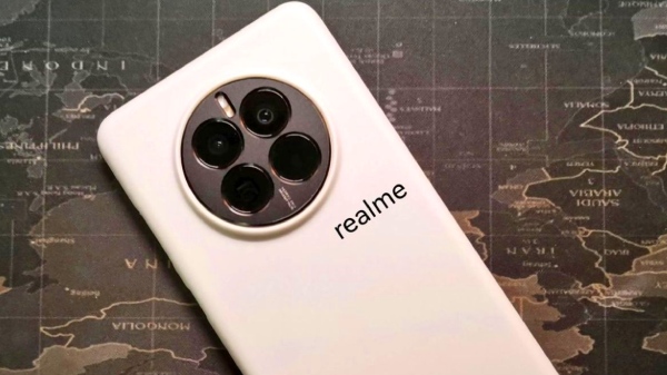 புதிய 5ஜி போனை இந்தியாவுக்கு கொண்டுவரும் ரியல்மி.. எந்த மாடல்?