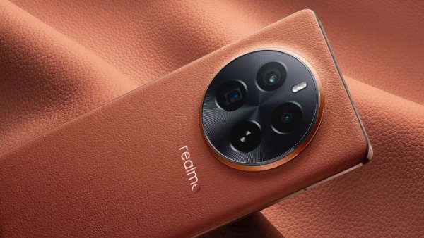 ஒட்டுமொத்தமே பிரம்மாண்டம்.. மார்கெட்டை அதிரவைத்த GT5 Pro அறிமுகம்!