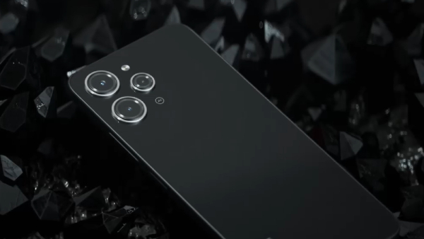 ரூ.10,499 போதும்.. 12GB ரேம்.. 1TB மெமரி.. 50MP கேமரா.. எந்த மாடல்?