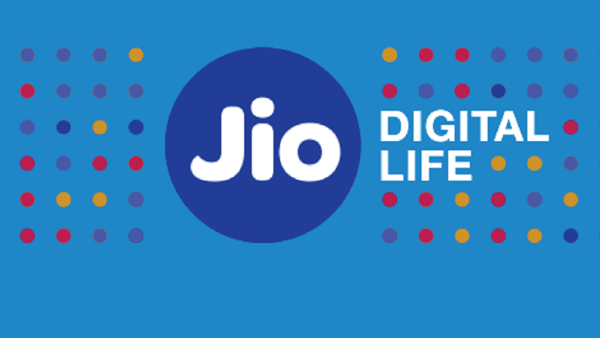 அள்ளி வீசும் ஜியோ, ஏர்டெல்.. ஓடிடி.. தினமும் 3ஜிபி டேட்டா.. என்ன விலை?