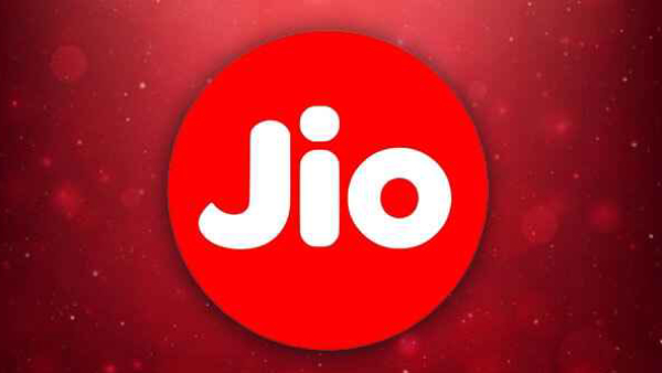 பட்டைய கிளப்பும் ஜியோ.. கம்மி பட்ஜெட்ல 84 நாள் வேலிடிட்டி..