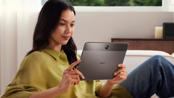 ரூ.21,420 போதும்.. QUAD ஸ்பீக்கர்.. 8000mAh பேட்டரி.. 2.4K ரெசொலூஷன்!