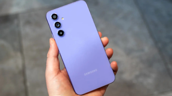 இதுதான் புதிய சாம்சங் 5ஜி போன்.. 50எம்பி கேமரா.. எந்த மாடல்?