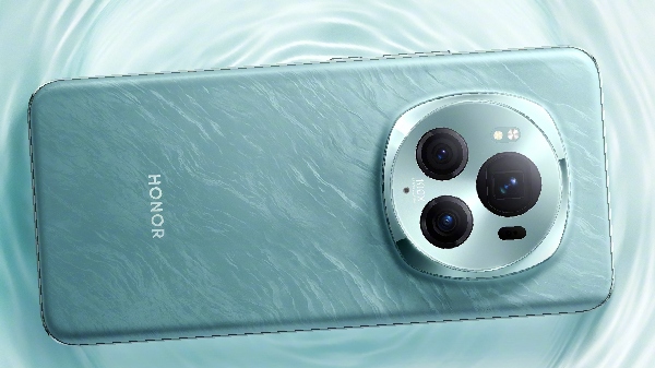 2வது வாரமே 13 புதிய ஸ்மார்ட்போன்கள் அறிமுகம்.. என்னென்ன மாடல்கள்?