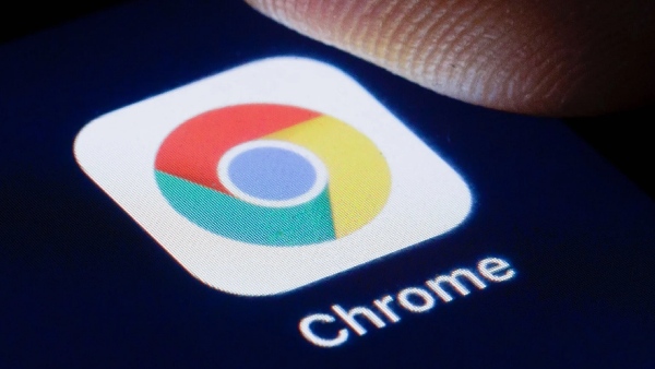 Google Chrome யூஸ் பண்ணுறீங்களா? உங்கள் ஸ்மார்ட்போனிற்கு ஆபத்து..