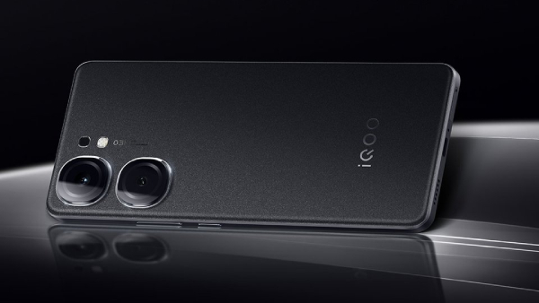 பட்ஜெட்ல OIS கேமரா.. SONY சென்சார்.. AMOLED டிஸ்பிளே.. எந்த போன்?