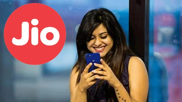 அசராமல் அசால்ட் செய்த Jio.. வெறும் ரூ.500க்குள் இத்தனை பெஸ்ட் திட்டம்! அசராமல் அசால்ட் செய்த Jio.. வெறும் ரூ.500க்குள் இத்தனை பெஸ்ட் திட்டம்!
