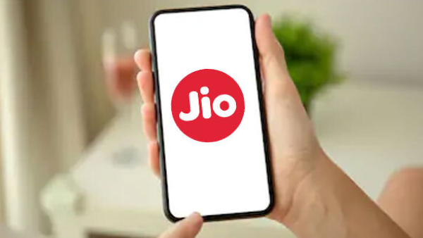 ஜியோ கொடுத்த ஜாக்பாட்.. கம்மி பட்ஜெட்ல 56 நாள் வேலிடிட்டி.. 