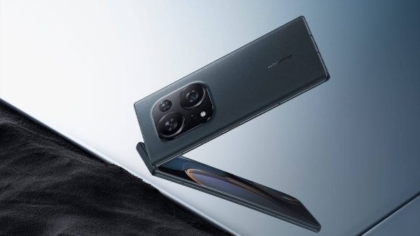 பட்ஜெட்ல 3D டிஸ்பிளே.. OIS கேமரா.. 13GB ரேம்.. 5160mAh பேட்டரி போன்!