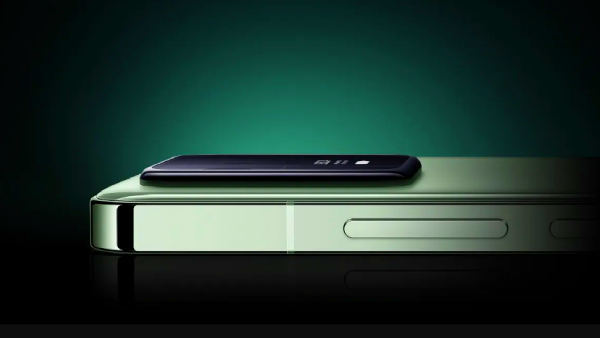 அசரவைக்கும் சியோமி.. Leica கேமரா.. டைட்டானியம்.. எந்த மாடல்?