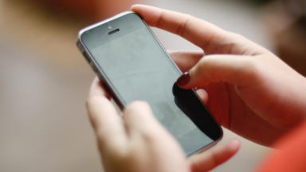 போனில் சில்மிஷம்.. சைபர் கிரைம் மிரட்டல்.. இனி தப்பிக்க முடியாது