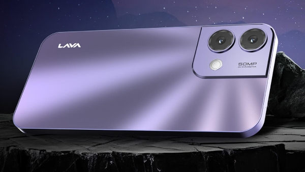 நொடிக்கு நொடி ஆர்டர்.. ரூ.7998 பட்ஜெட்ல iPhone லெவல்.. AI கேமரா மாடல்!