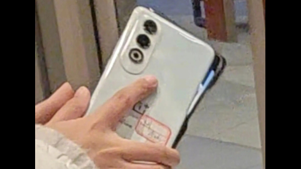 'க்யூட்'-ஆ இருக்கு.. புதிய ஒன்பிளஸ் போன் ரெடி.. எந்த மாடல்?