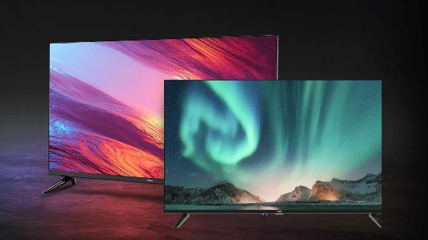 நிக்காம ஆர்டர் விழுது.. பாதிக்கு பாதி விலையில் Redmi ஸ்மார்ட் TV!