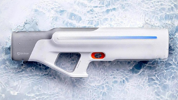 Xiaomi வாட்டர் கன்.. நொடிக்கு 25 முறை ஹை-ஸ்பீட் ஷூட்டிங் பவர்புல் கன்